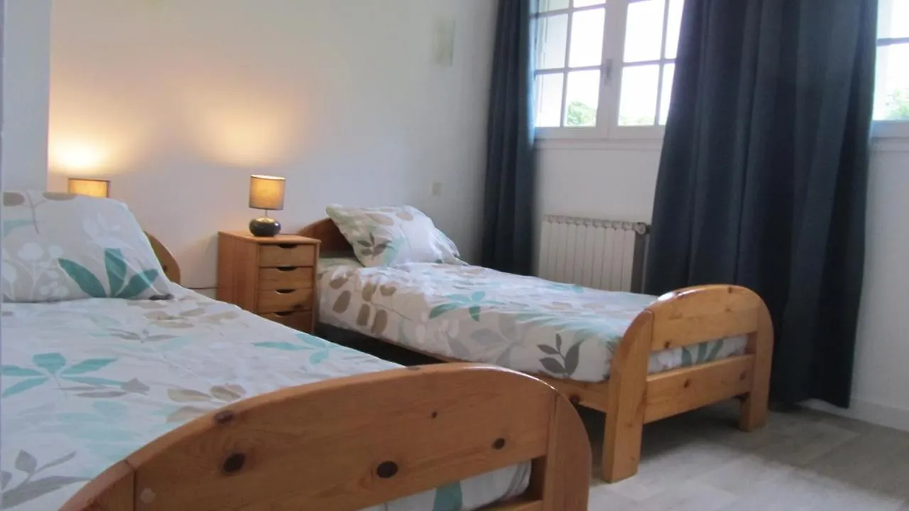 Casa vacanze Maison au calme grand jardin privé aire de jeux Lac de Guerledan Plouguernével Francia